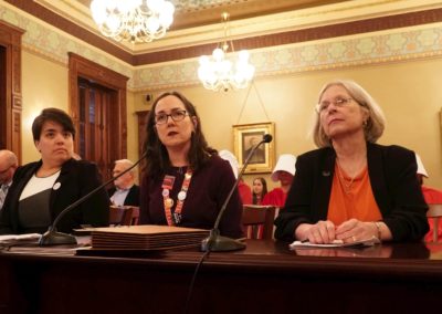 Along party lines, House committee advances abortion bill